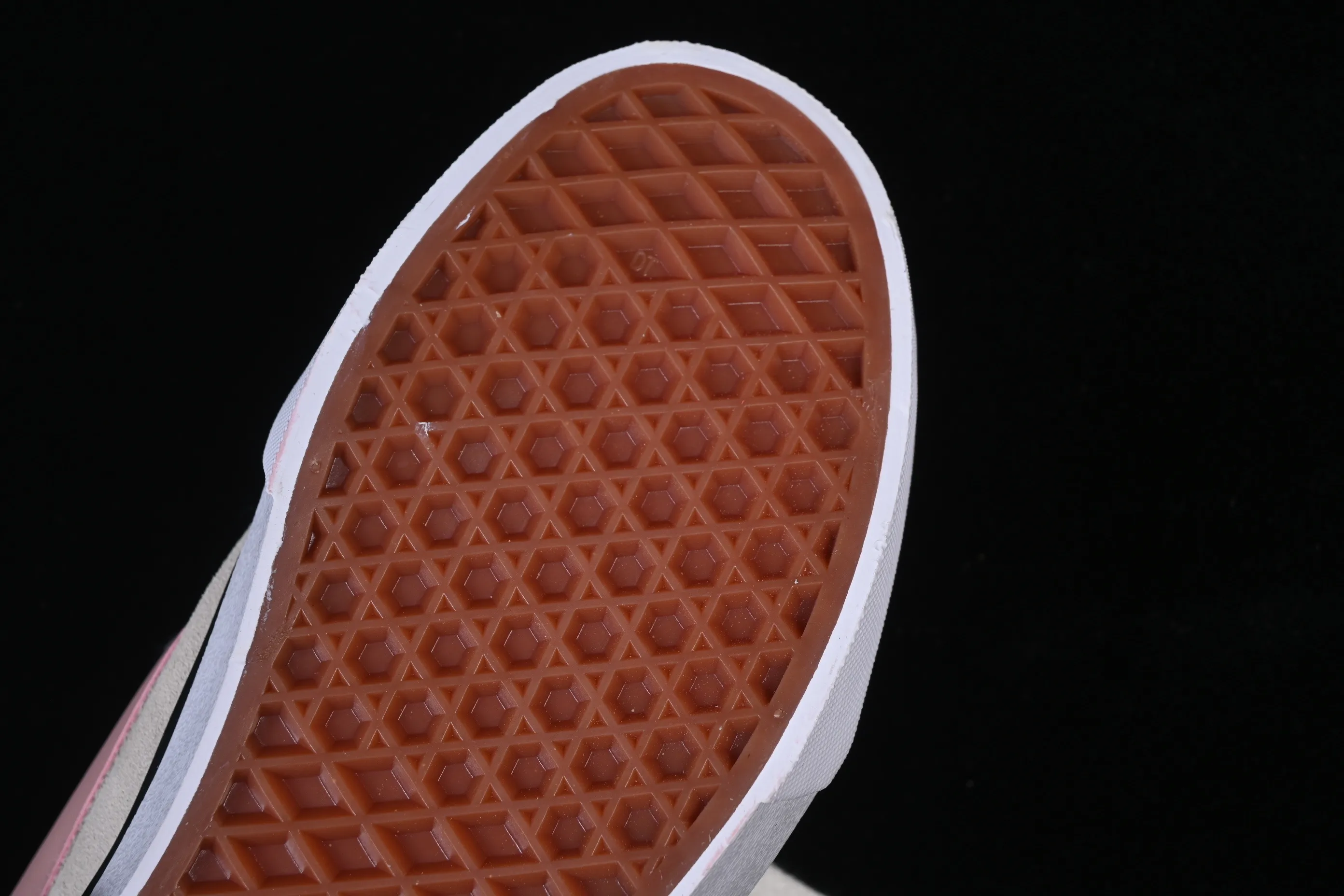 All categories Vans series Vans Low Vans Knu Skool Vans low-top casual skateboard shoes VN0009SY398